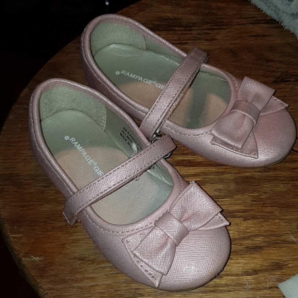 Girls dress shoes